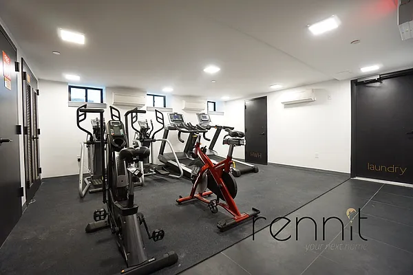 Rented by Rennit Inc. | media 32