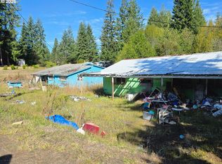 93677 Pleasant Valley Ln, Myrtle Point, OR 97458