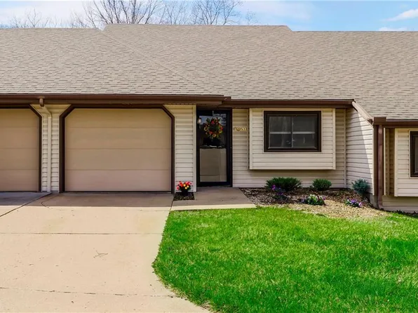 4020 10th Ave, Leavenworth, KS 66048