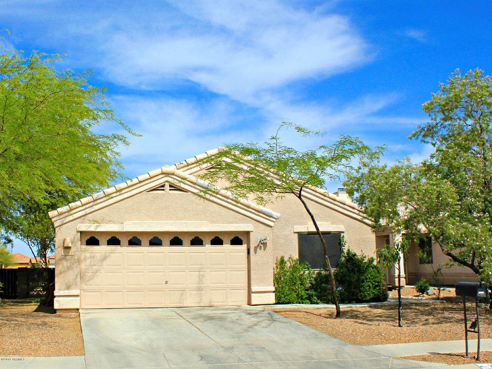1st image of 2934 N Mountain Creek Way