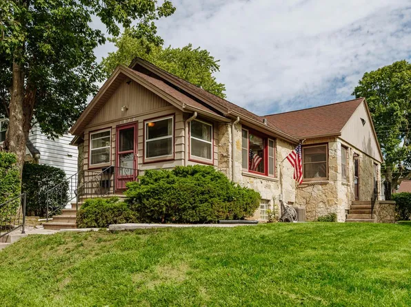 1972 S 90th STREET, West Allis, WI 53227