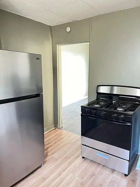 2 bed, 1000 sqft, $850 — Photo 3