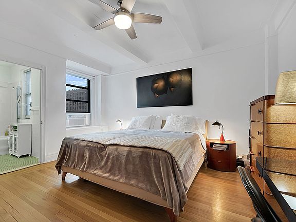 3rd image of 825 W End Ave #10-G