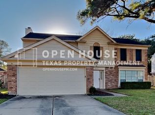 7611 Round Grove Ln, Houston, TX 77095