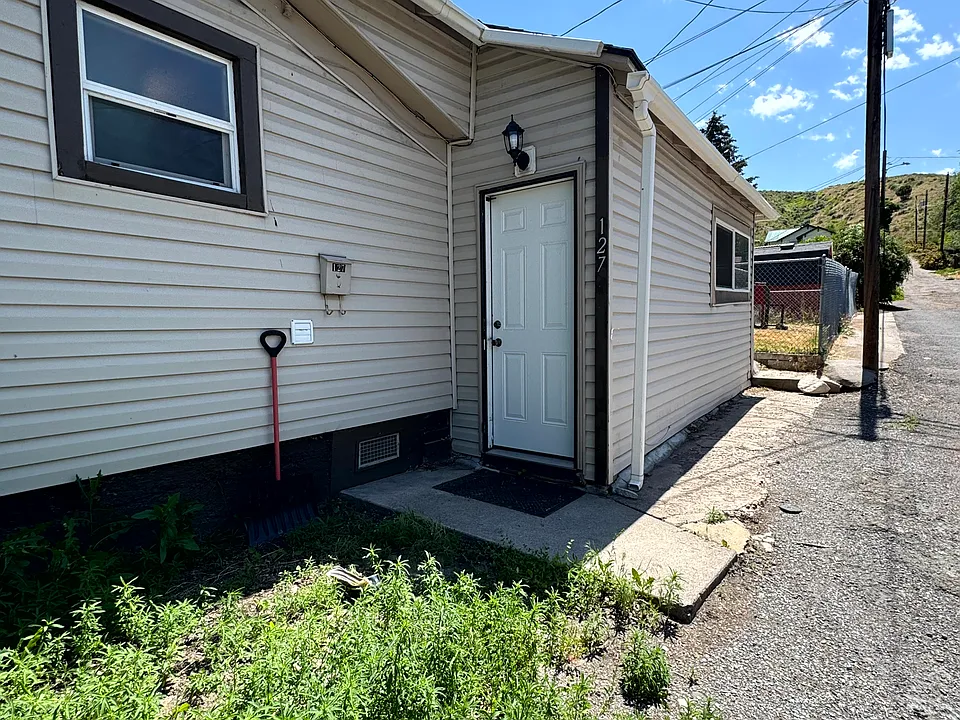 125 N Lincoln Ave #127