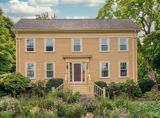 6 Union St, Groveland, MA 01834