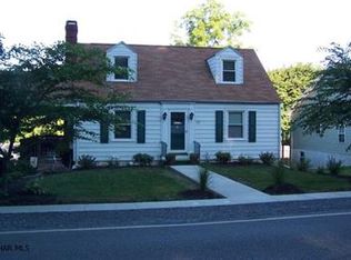 213 Ruskin Dr, Altoona, PA 16602