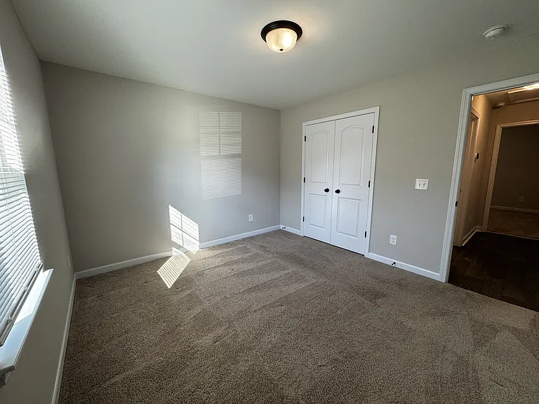 232 Westfield Dr — Photo 9