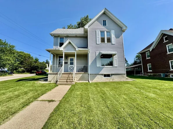 218 7th Avenue, New Glarus, WI 53574