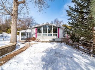 2 Cowley St, Whitewater Region, ON K0J 1K0