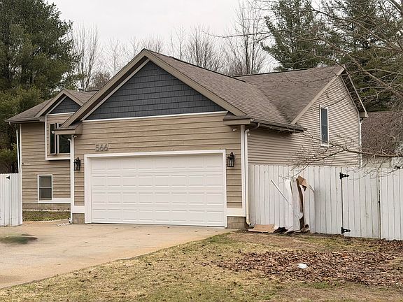 3rd image of 566 S Dangl Rd