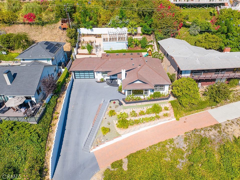 1st image of 2033 Suana Dr