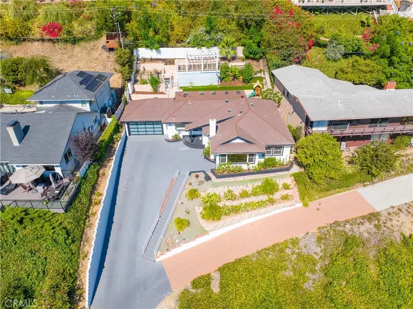 2033 Suana Dr, Rancho Palos Verdes, CA 90275