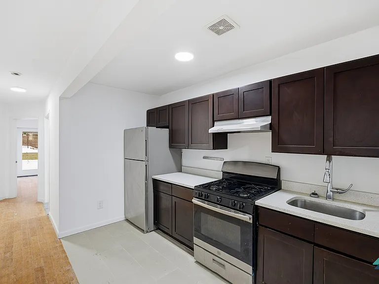 244 Macdougal St #2B — Photo 1