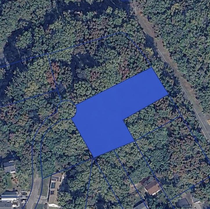 1st image of 5675 Arbor Cir