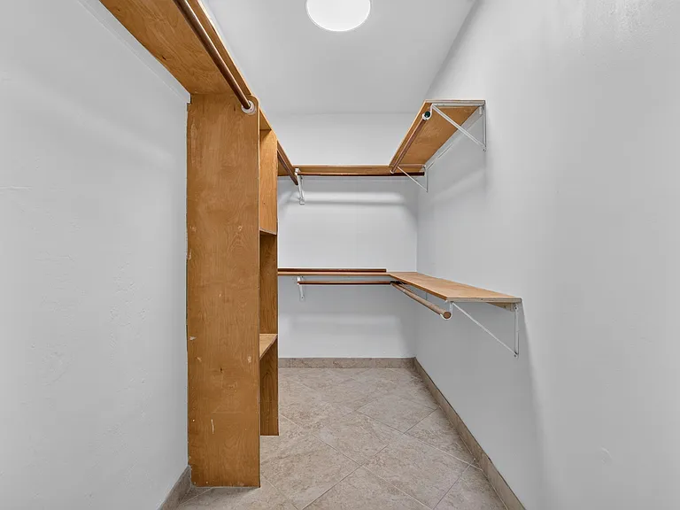 905 NW 133rd Ave — Photo 18