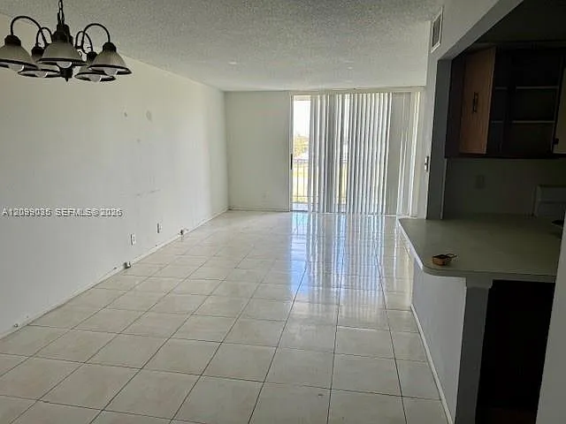 Newport At Lauderhill Con — Photo 3