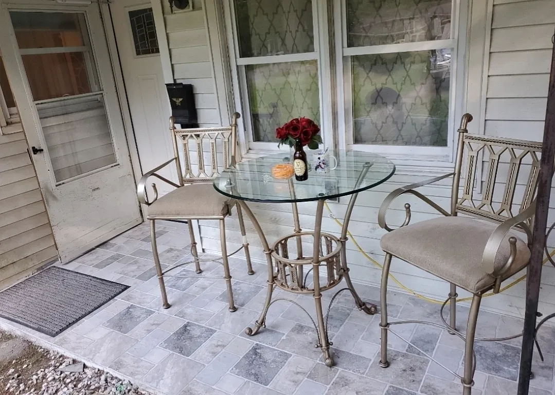 2 bed, 1186 sqft, $2,000 — Photo 4