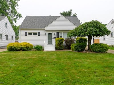 339 Notre Dame Ave, Cuyahoga falls, OH, 44221