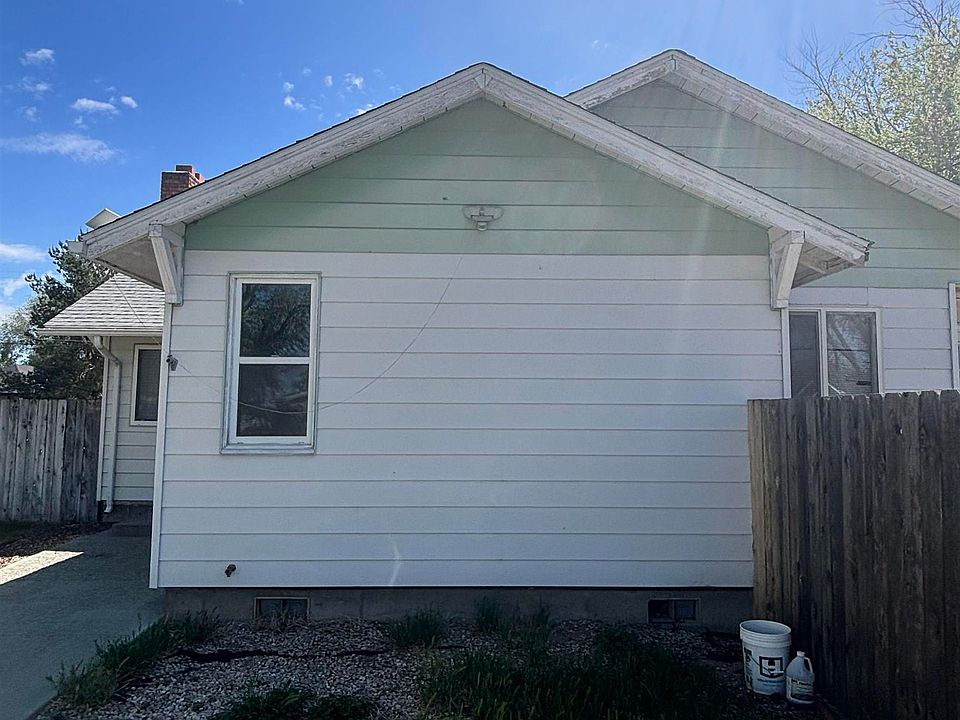 2nd image of 706 Utah St