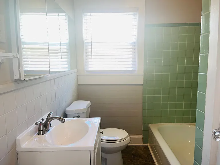 117 Boulevard — Photo 19
