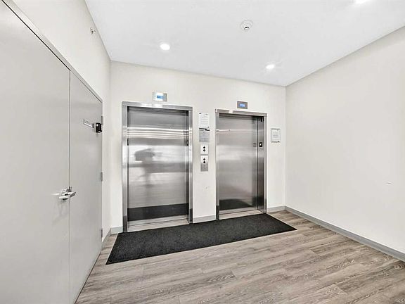 4th image of 4641 N 128th Ave NE #3222