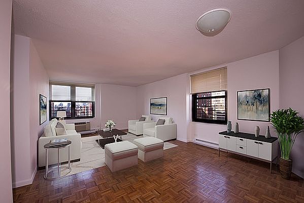 1st image of 1751 2nd Ave APT 28A