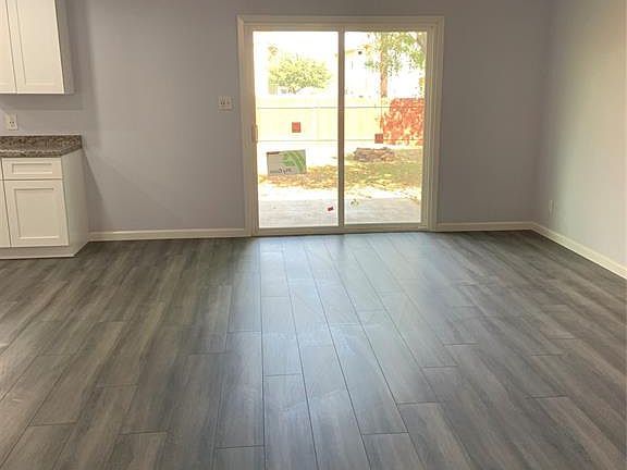 3rd image of 4401 Redbird Dr