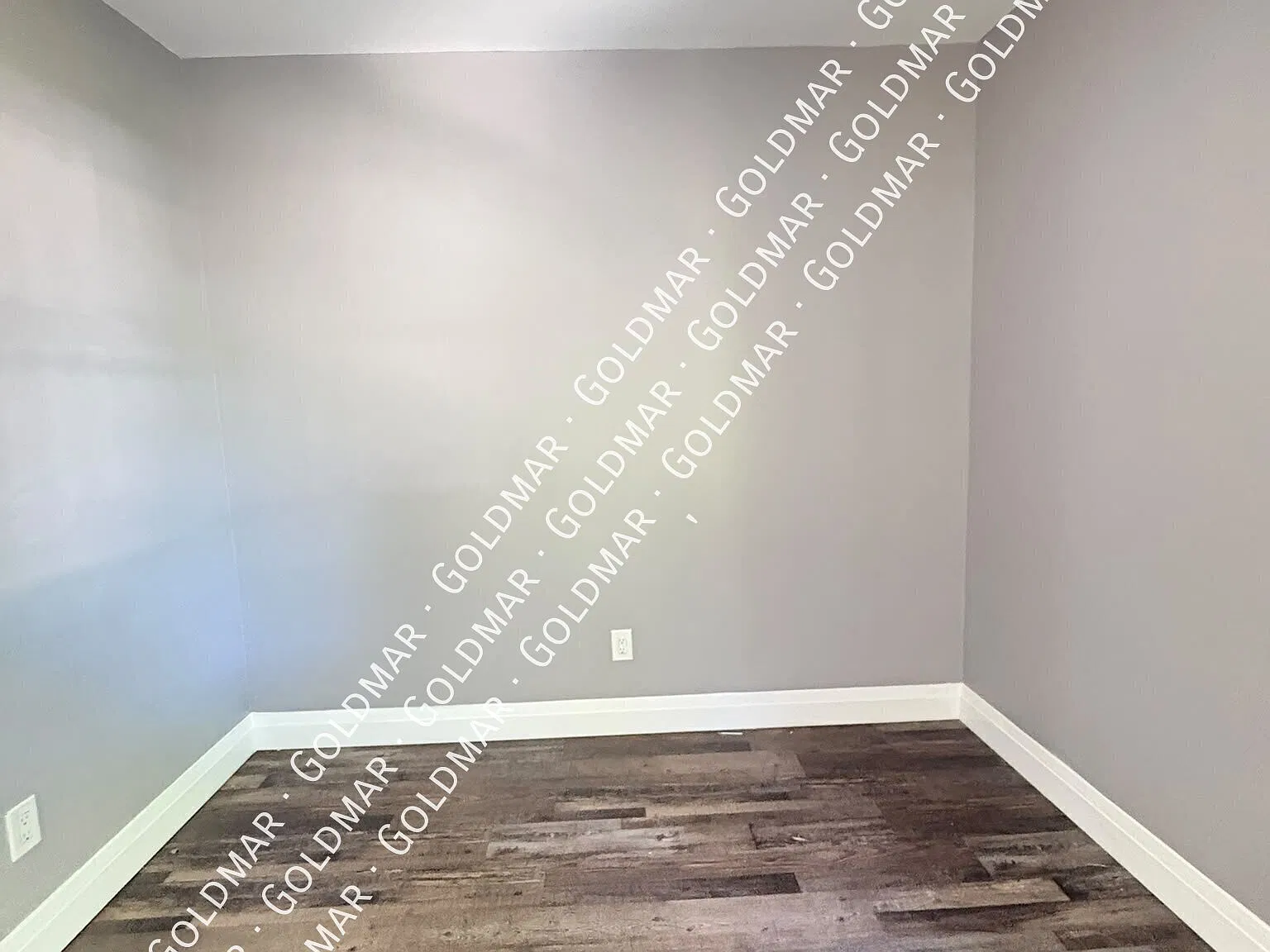 Main Floor Unit — Photo 3