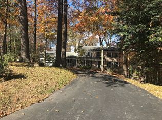 8500 Shadeway Pl, Springfield, VA 22153