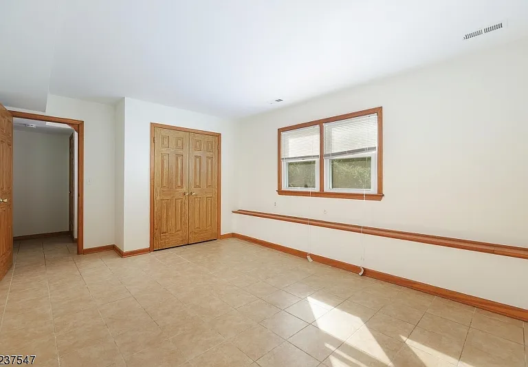 2128 W Broad St — Photo 24