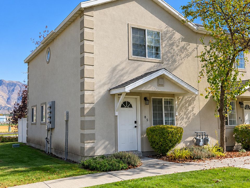 1st image of 85 Hampton Pl