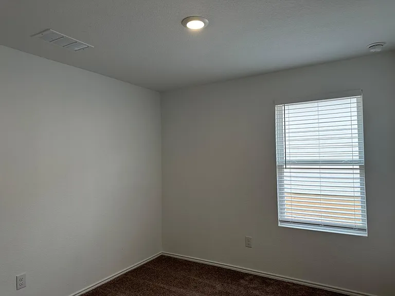 6702 Willow Lndg — Photo 7