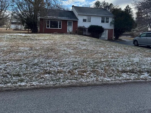 322 Collegeville Rd, Collegeville, PA 19426