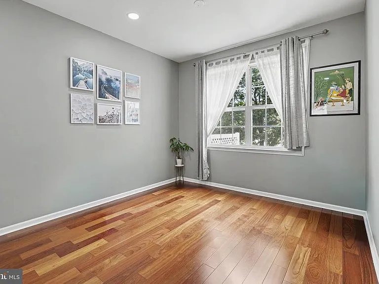 16 Shelley Cir — Photo 15