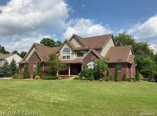 1906 Olympian Way, Oceola Township, MI 48843