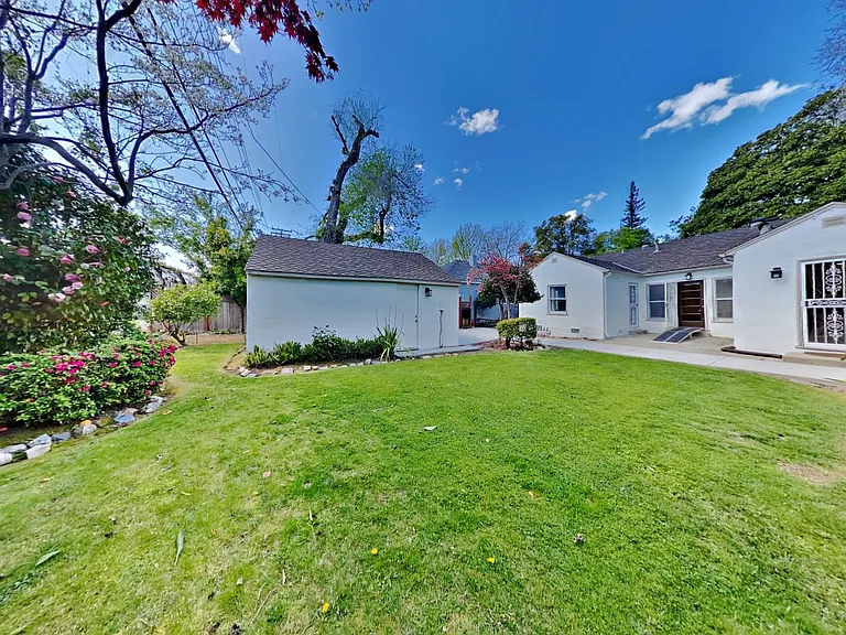 1866 Bidwell Way — Photo 33