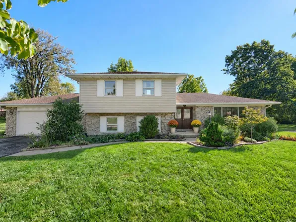 1405 Honey Ln, Kokomo, IN 46902