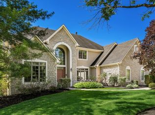 1207 Daventry Ln, Powell, OH