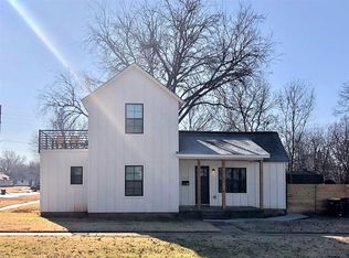 1102 S Husband St #B, Stillwater, OK 74074