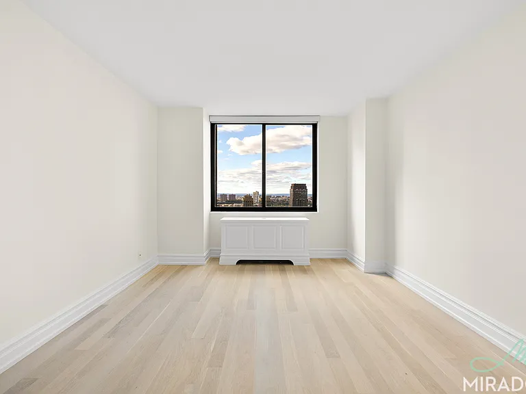 145 W 67th St #45B — Photo 8