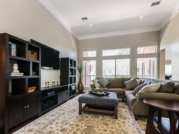 5th image of 1511 Briar Meadow Dr