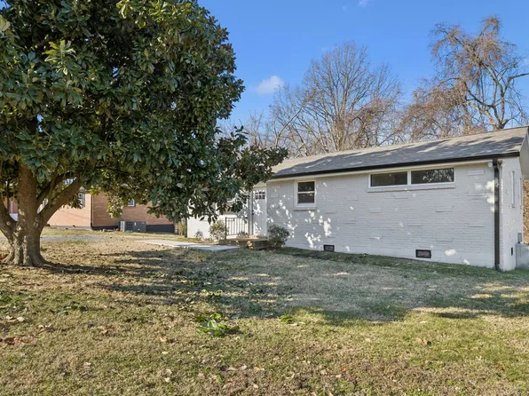 99 Thelma Dr, Mount Juliet, TN 37122