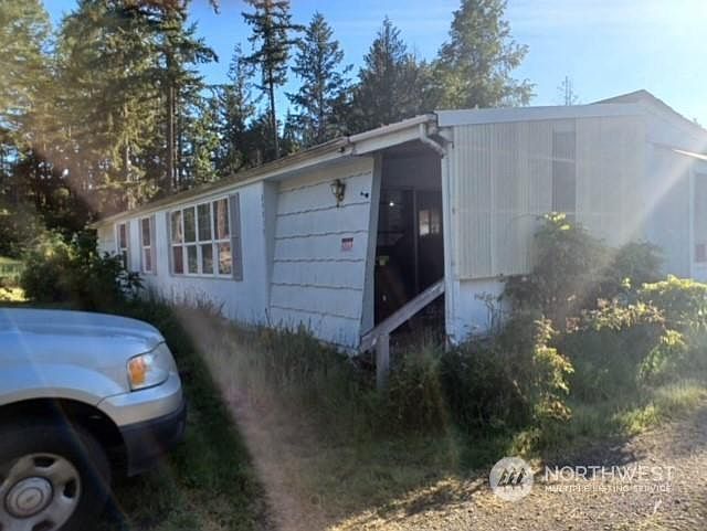 1st image of 24717 50th Ave E
