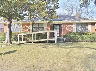 10411 Lakemere Dr, Dallas, TX 75238