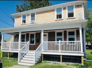 (Undisclosed Address), Bristol, RI 02809