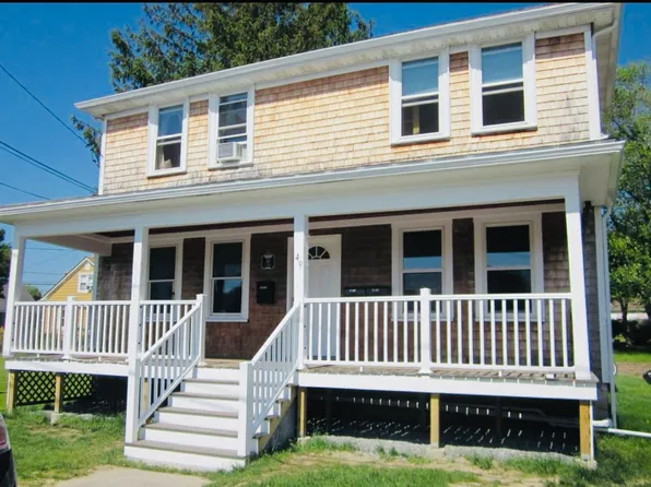 (undisclosed Address), Bristol, RI 02809