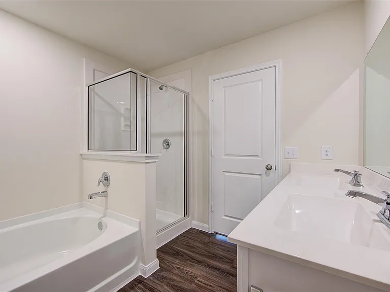 11715 Braemar Village Dr — Photo 49