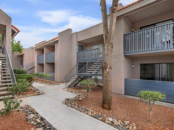 5th image of 7887 E Uhl St #1401