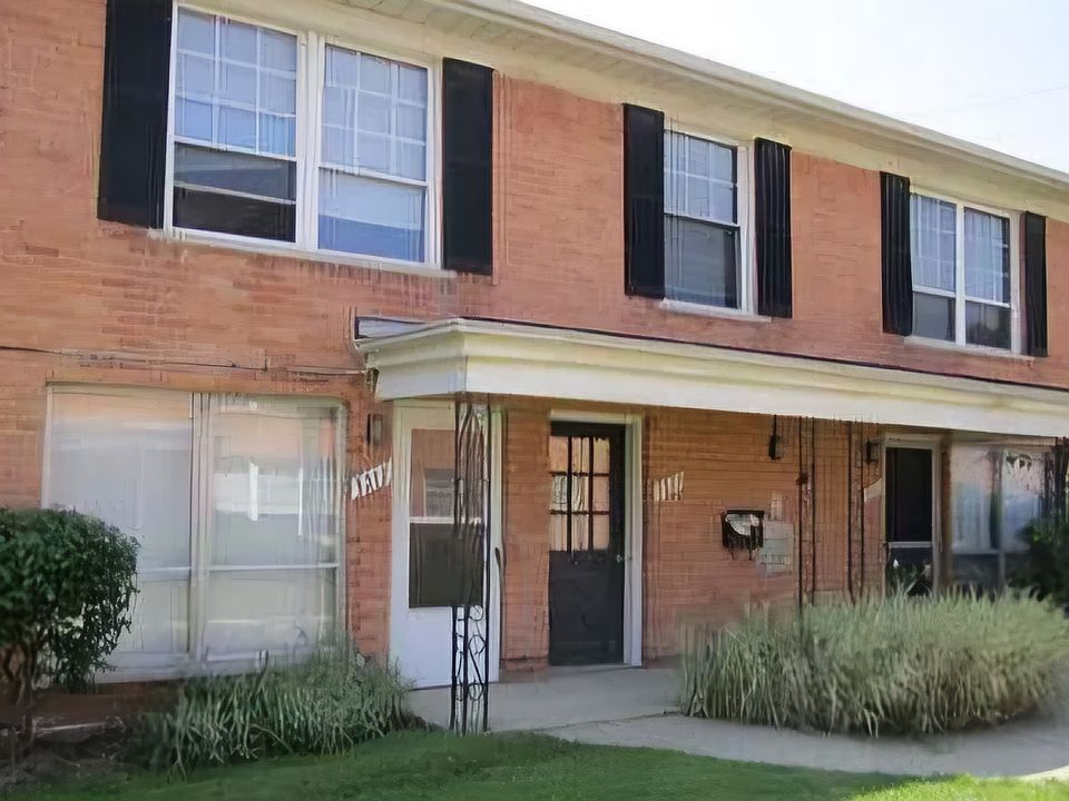 1st image of 3219 Benjamin Ave